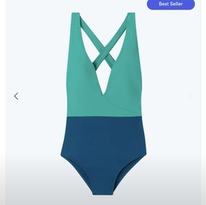 NWT Summersalt Deep Dive size 10